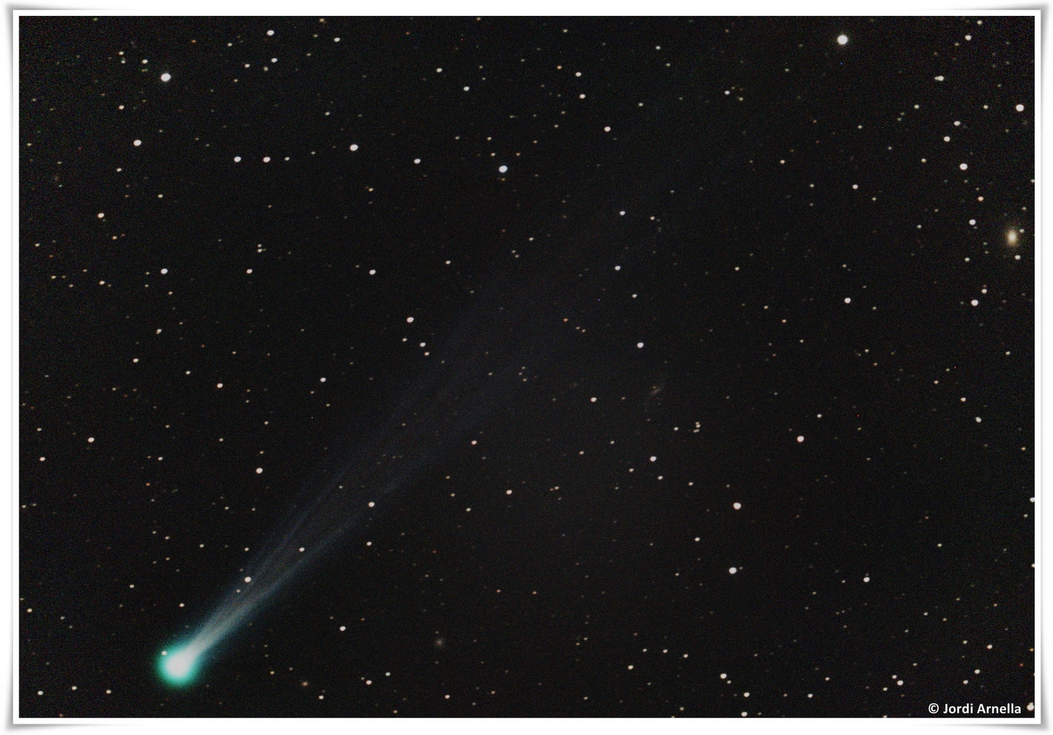 El cometa ISON fotografiat des del Pla de Martís, per Jordi Arnella
