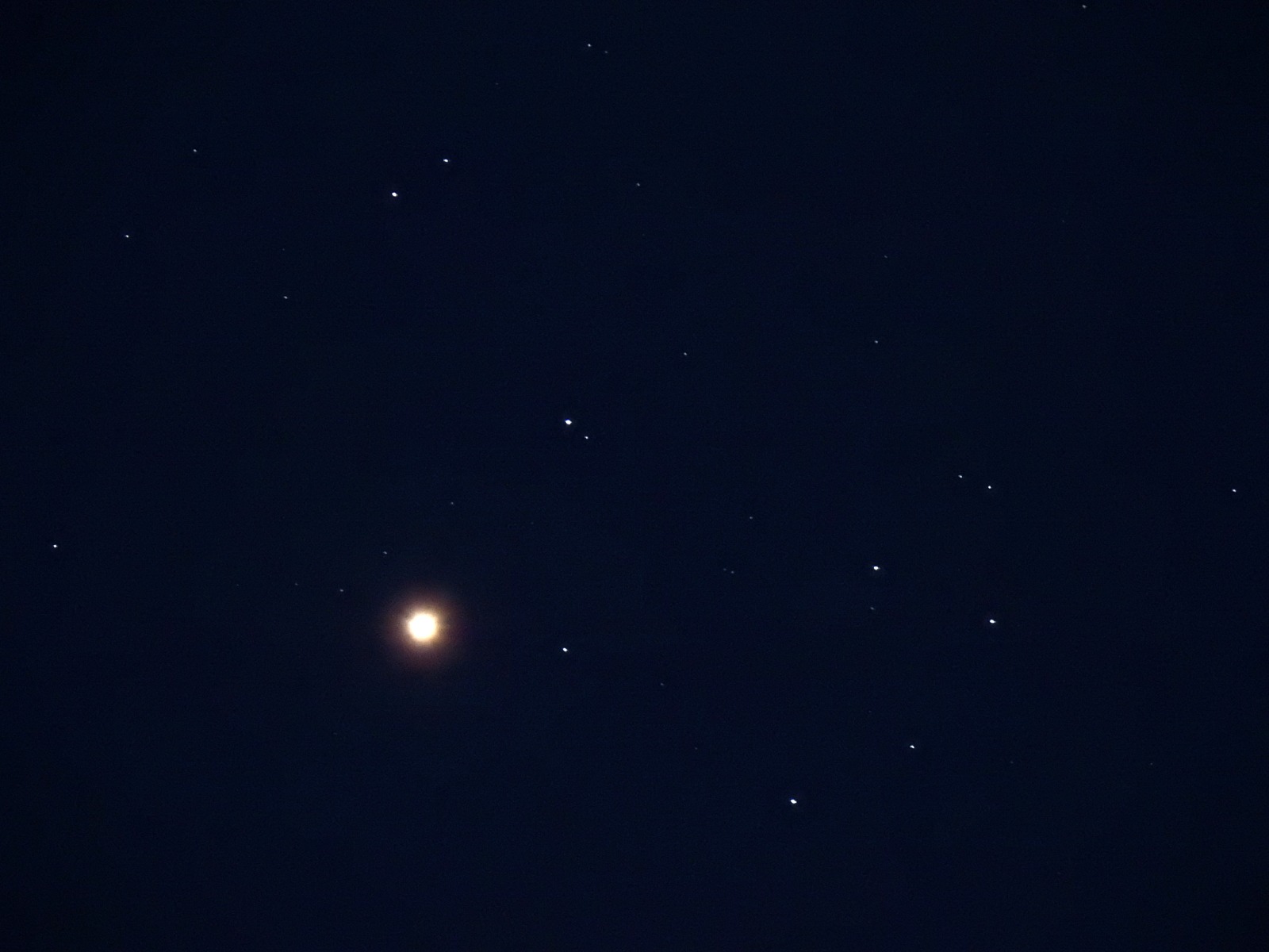 Conjunció de Venus i les Plèiades