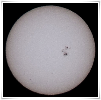El Sol el dia 24 d'octubre de 2014. Fotografia d'Eduard Blavi, Astrogirona